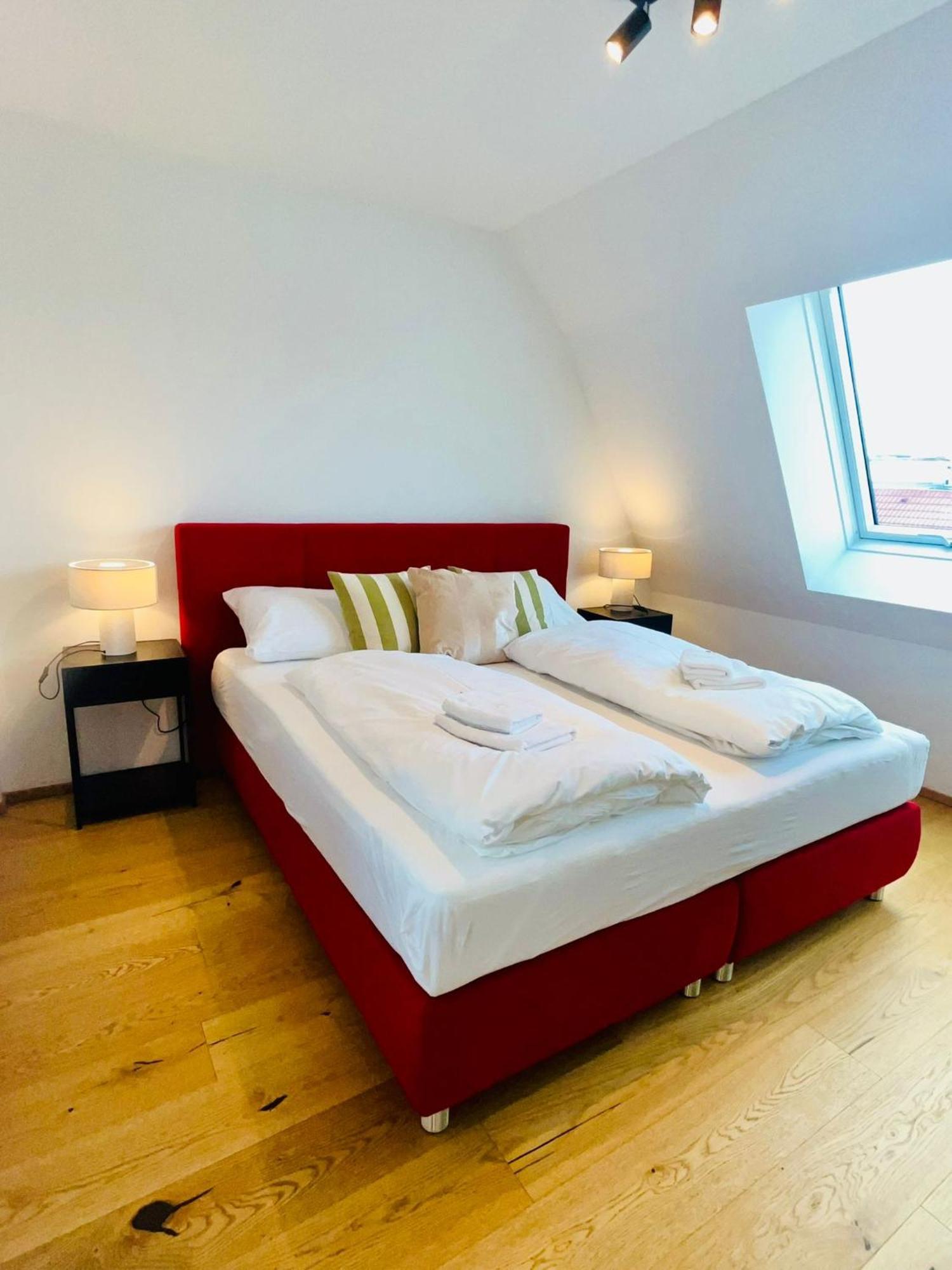 Orestaliving - Penthouse With Designer Renovation Вена Экстерьер фото